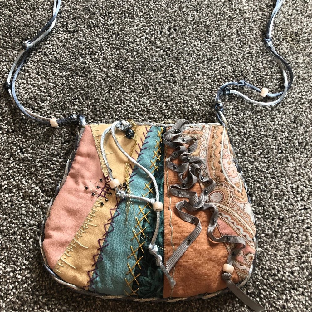 Unique Purse - Picture 2 of 5